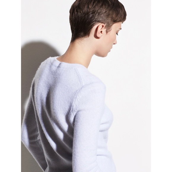 Vince Seam Front Cashmere Crew Sweater / Size XS / Heather Powder Blue NWT - Picture 3 of 8